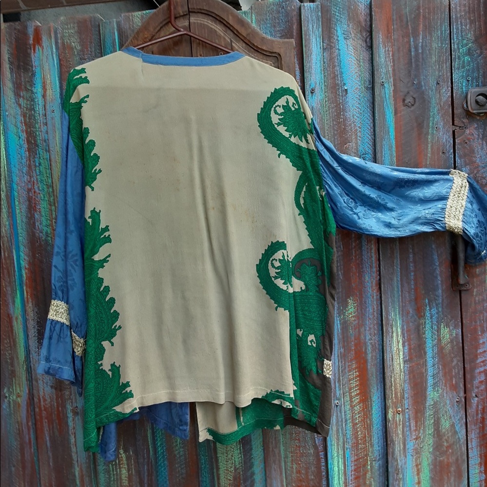 Casual blouse
